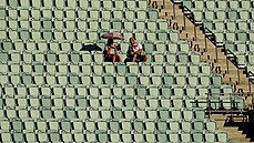 Fanou�ci v Baku p�ed zápasem �tvrtfinále mistrovství Evropy mezi �eskem a...