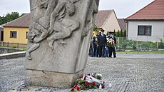 Babice si pipomínají 70 let od vrad v budov koly. Výstely Ladislava Malého...