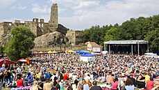 V podhradí hradu Oko