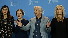 lenkami poroty Berlinale byly i hereky Maggie Gyllenhaalová a Julia...