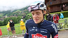 Tký den v horách. Petr Vako za cílem 9. etapy Tour de France.
