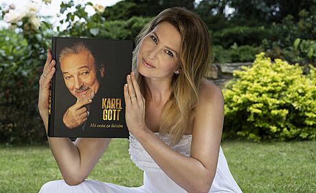 Ivana Gottová dala rozhovor poprvé od smrti Karla Gotta - iDNES.cz