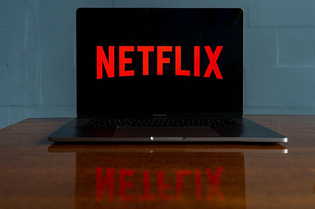 Volný pád akcií Netflixu, propadly se o 39 procent kvůli poklesu uživatelů
