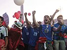 Fanouci Itálie slaví vyrovnávací gól ve finále fotbalového Eura.
