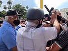 Do ulic na Kub vyly tisíce demonstrant, nkolik lidí je zranných