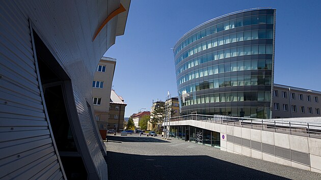 Liberec Üniversitesi'nde otopark: yalnızca sakinler için veya ücret karşılığında