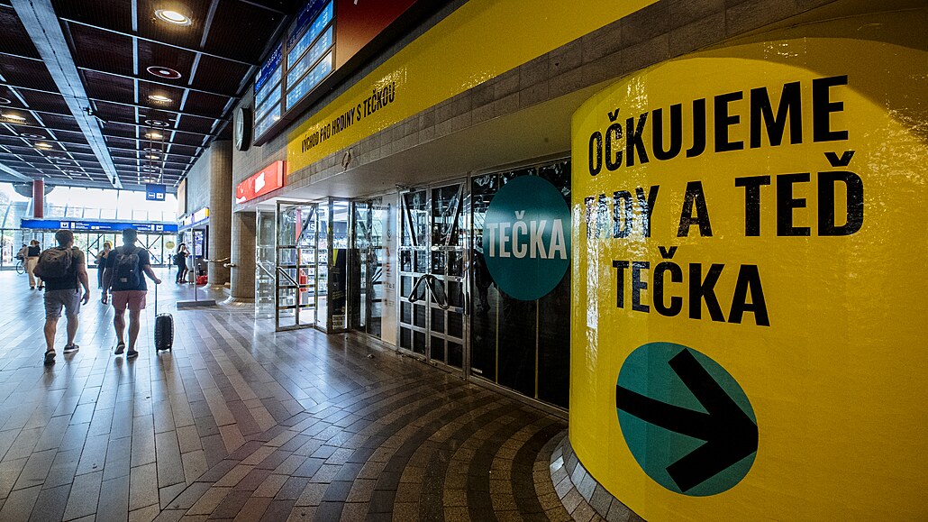 Na pražském hlavním nádraží se otevřelo očkovací centrum. (11. července 2021)