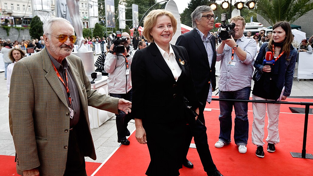 Here�ka Magda Va�áryová p�ed sv�tovou premiérou digitáln� restaurované kopie...