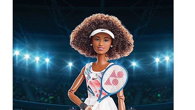 Firma Mattel uvedla na trh panenku Barbie s podobou tenistky Naomi sakaov, vyprodala se bhem nkolika hodin. (12. ervence 2021)