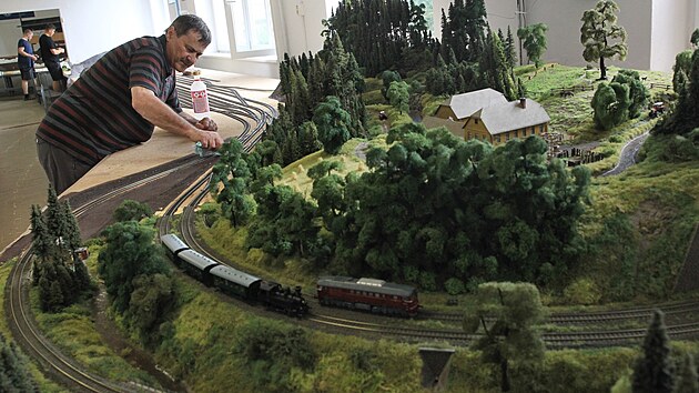 Železniční modeláři v Opavě poprvé spustili jeden z největších modelů v tuzemsku.