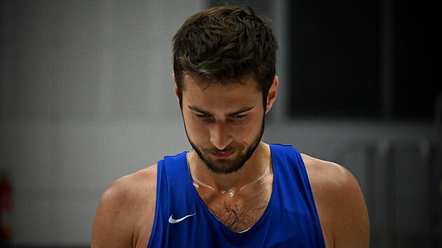 Tom Kyzlink na pedolympijskm trninku eskch basketbalist.