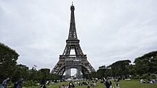 Eiffelova v je po vce ne osmimsn pauze znovu pstupn veejnosti. lo o nejdel uzavrku