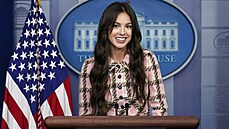 Americká zpvaka Olivia Rodrigo vyzvala z Bílého domu mladé lidi k okování...