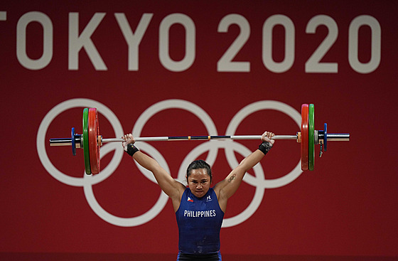 Vzpraka Hidilyn Diazová získala pro Filipíny první olympijské zlato v...
