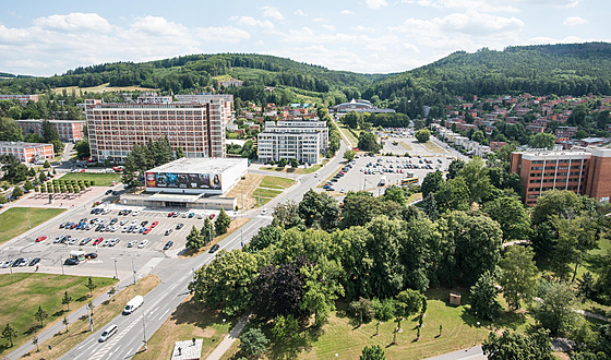 Zlín chce p�ivábit mladé turisty, zaujme unikátní architekturou i p�írodou.