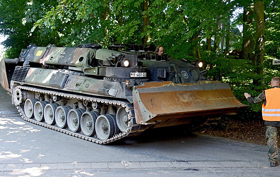 V domov dchodce v nmeckém Heikendorfu se nael tank, protiletadlové dlo a...