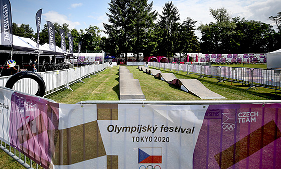 Pumptracková dráha z Obřan zapůjčená v olympijském parku.