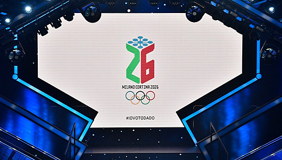 Logo zimních olympijských her 2026 v Milán a Cortin dAmpezzo.