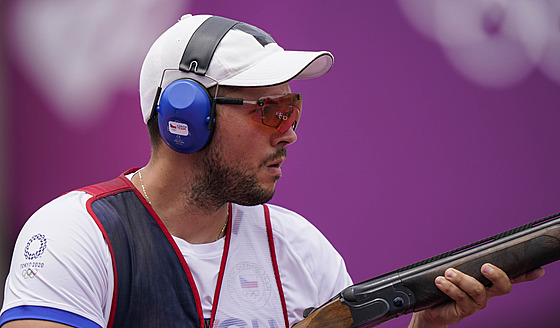 �eský st�elec Jakub Tome�ek v olympijské sout�i ve skeetu