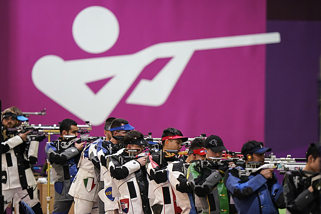 Čeští pistoláři zakončili SP v Koreji týmovým triumfem v rychlopalbě