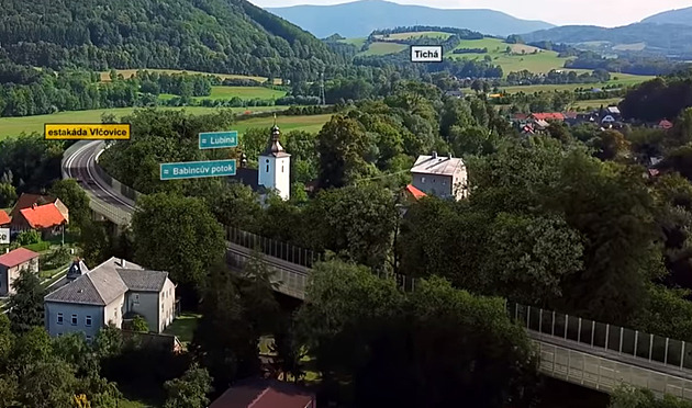 Kvůli obchvatu Vlčovic lidé řešili hlavně využití polí, obávají se také hluku