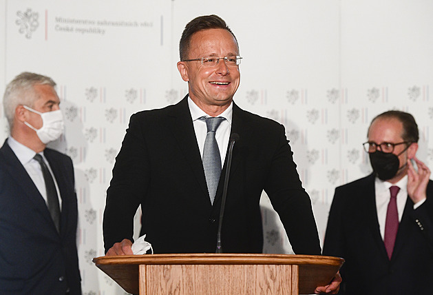 Orbán znovu provokuje mapou Velkého Maďarska. Moderátor plísnil jeho ministra