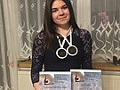 Talentovan zpvaka Zuzana Glauschov z Mikulovic s diplomy ze sout.