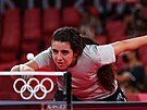 Syrská stolní tenistka Hind Zazaová zápolí na olympijských hrách.