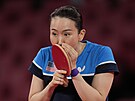 Americká stolní tenistka Liu Juanová se soustedí.