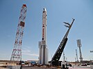 Raketa Proton pipravená ke startu s novým ruským modulem Nauka