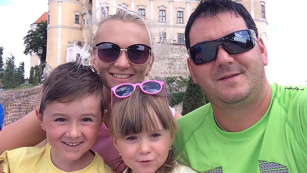 Fouká dobrý vítr, můžu do lesa? tipuje první manželova slova Petra Liptáková