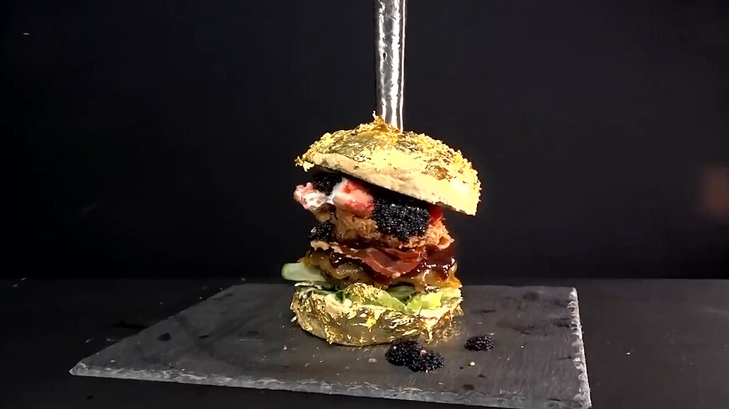 V Holandsku vznikl nejdražší burger světa. Stojí téměř 130 tisíc korun -  iDNES.cz