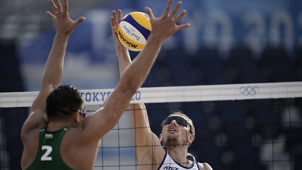 Pláoví volejbalisté Ondej Perui a David Schweiner na olympiád v Tokiu...