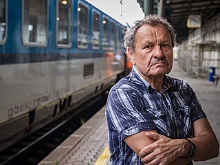 Miroslav Krobot při natáčení filmu Šnajdr