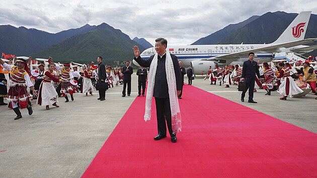 nsk prezident Si in-pching na nvtv v Tibetu (21. ervence 2021)