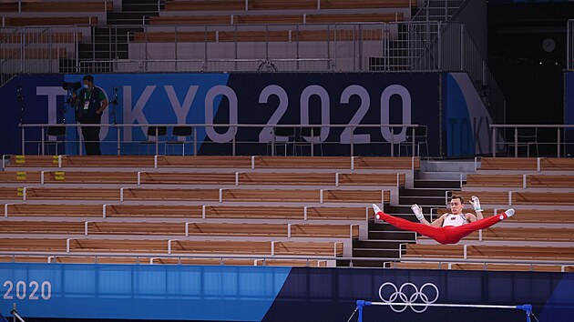 esk gymnasta David Jessen  na olympid v Tokiu. (24. ervence 2021)