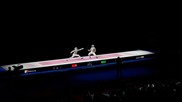 Maarsk Aron Szilagyi a italsk Luigi Samele sout v musk finlov souti avle na Letnch olympijskch hrch 2020 (24. ervence 2021)