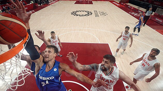 Jan Vesel� d�v� n�dhern� ko� a d�le�it� body. (25. �ervence 2021)