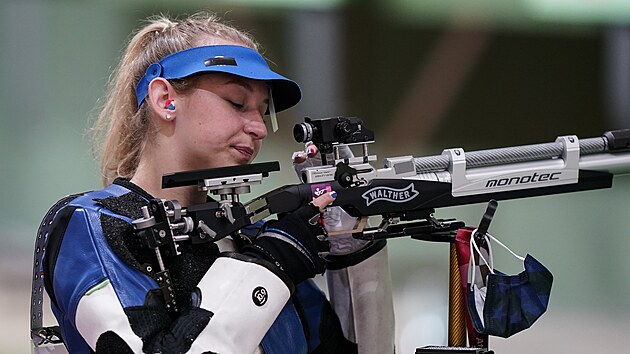 Americk stelkyn Alison Marie Weiszov z kvalifikace ve vzduchov puce na 10 metr neprola.