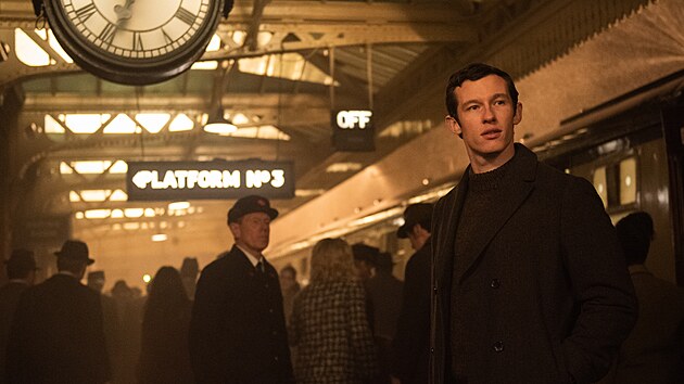 Callum Turner ve filmu Posledn dopis od milence (2021)