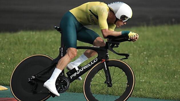 Australsk cyklista Rohan Dennis na trati olympijsk asovky.