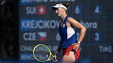 Barbora Krejčíková na postup mezi poslední osmičku nedosáhla, slibně rozehraný...