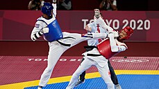Kubánský taekwondistka Rafael Alba (v modrém) vítzí v zápase o bronz. (27....
