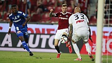 Spar�anský k�ídelník Ladislav Krej�í star�í se sna�í zakon�it p�es olomouckého...