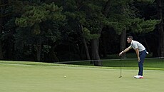 Rory McIlroy v prvním kole turnaje golfist na olympijských hrách v Tokiu.