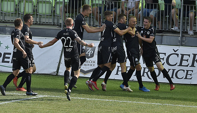 ONLINE: Slovácko - Hradec Kr. 0:0, nováček opět v akci, dosud jen remizuje