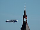 Nad Prahou ltala ptasedmdestimetrov vzducholo Zeppelin NT