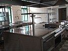 Pohled do kuchyn obnovenho Libuna.