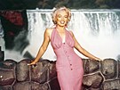 Marilyn Monroe (19261962). Hereka, modelka, zpvaka mla enskou postavu ve...