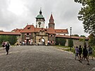 Hrad Bouzov patí mezi nejnavtvovanjí památky Olomouckého kraje.